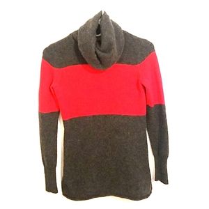 Athleta cashmere turtleneck sweater.